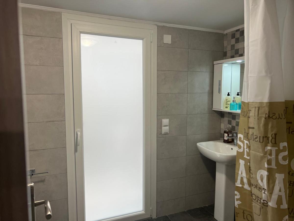 Ferienwohnung Elegant Studio Mytilini Exterior foto