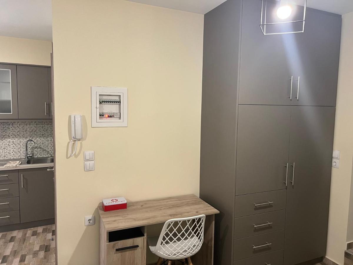 Ferienwohnung Elegant Studio Mytilini Exterior foto